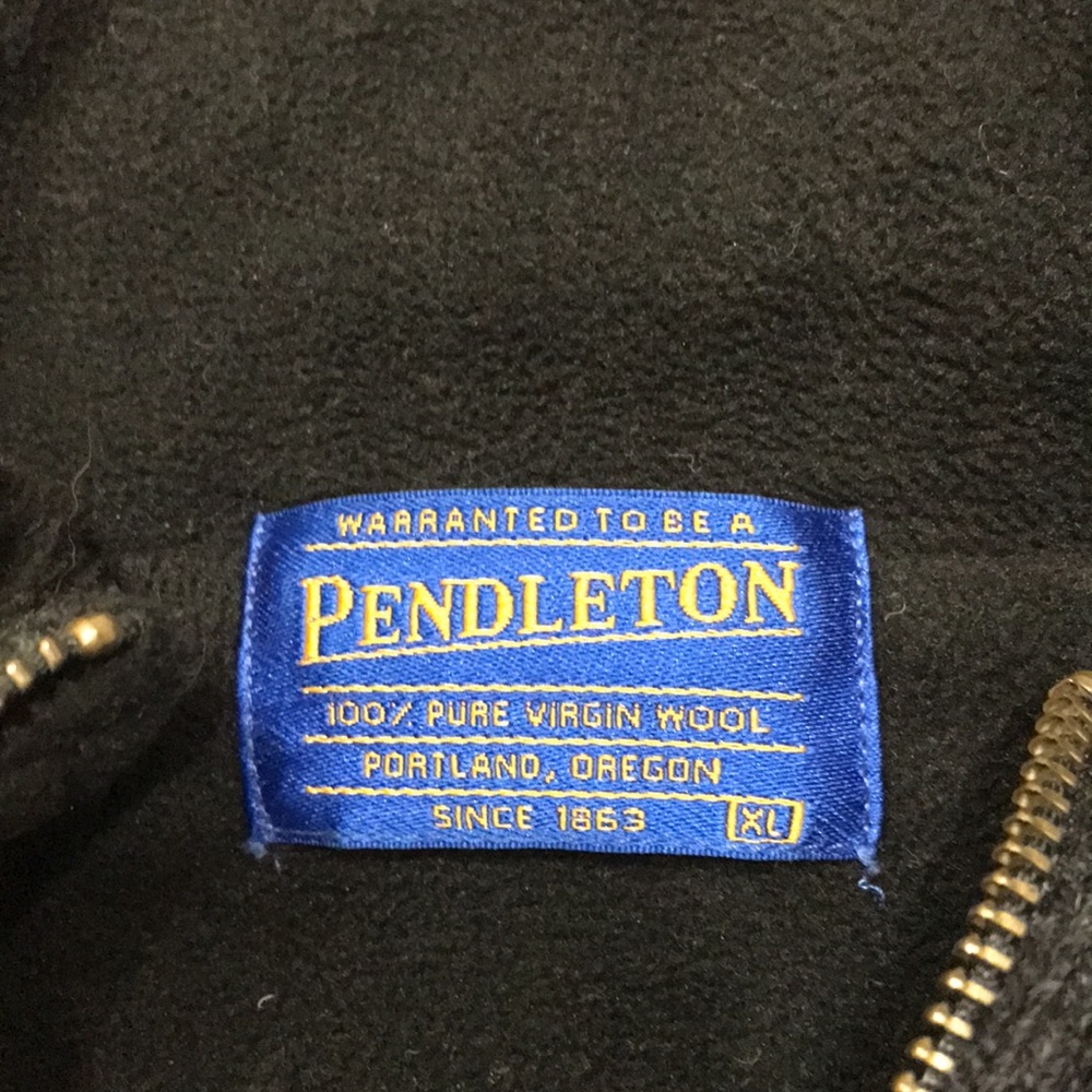 Pendleton Vest - image 2